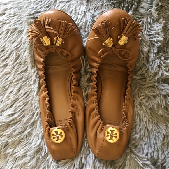 Tory Burch Shoes - 🎉Host Pick!🎉 TORY BURCH Reese ballet flats